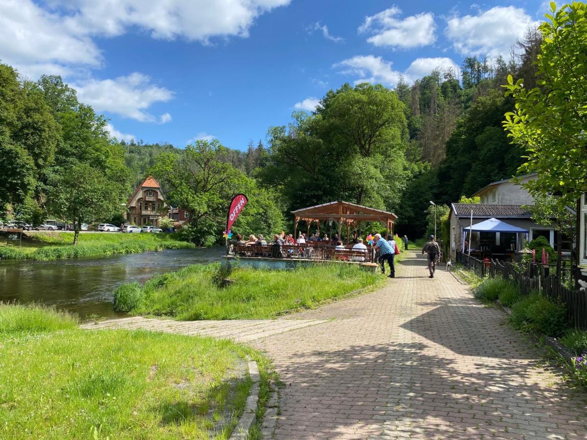 Pension Sternschnuppe, Treseburg Harz, Unmittelbar Am Wasser 塔勒 外观 照片