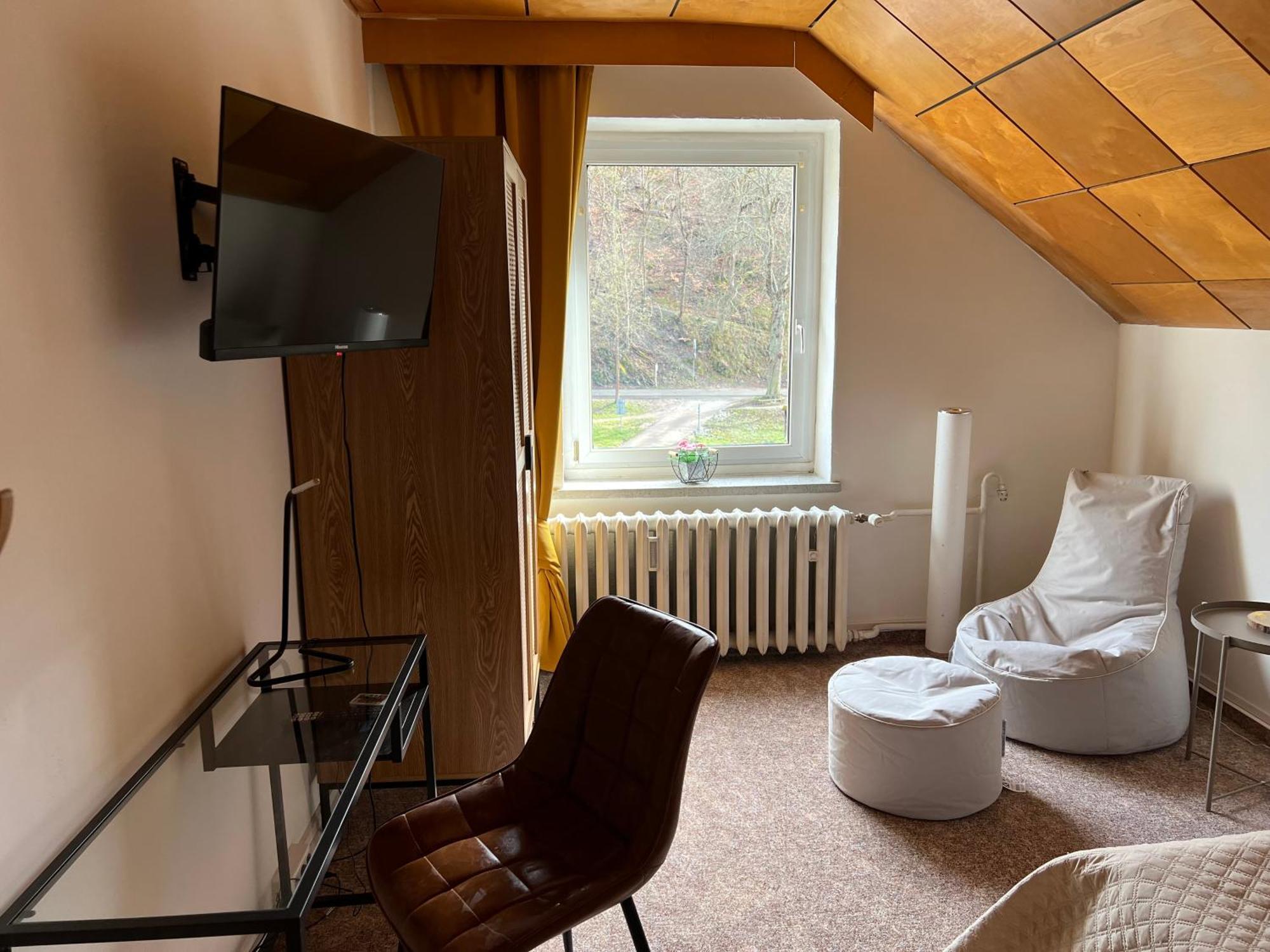 Pension Sternschnuppe, Treseburg Harz, Unmittelbar Am Wasser 塔勒 外观 照片