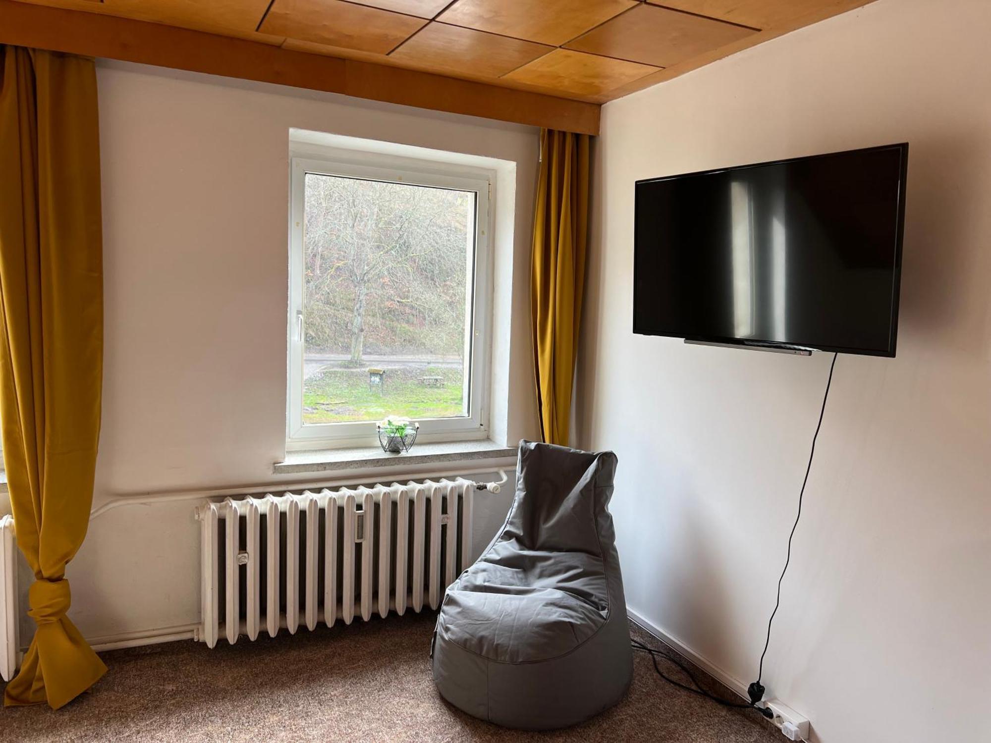 Pension Sternschnuppe, Treseburg Harz, Unmittelbar Am Wasser 塔勒 外观 照片